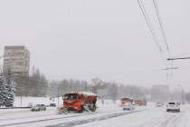 Снег в Нижнем Новгороде убирают более 400 единиц техники, - Юрий Шалабаев